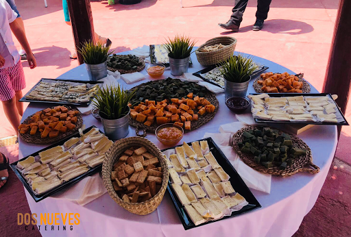 Dos Nueves Catering