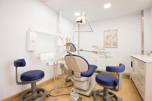 Clinica dental Ruiz Estrada Dentistas en Elche