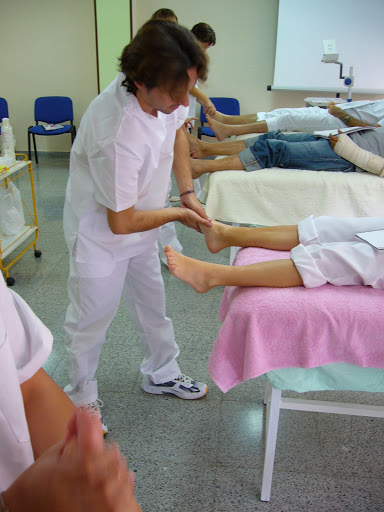 CENTRO DE BELLEZA Y SALUD MARGARITA ORTUÑO LAZARO Y EUSEBIO GARCIA LOPEZ. ESCUELA DE QUIROMASAJE Y TERAPIAS COMPLEMENTARIAS